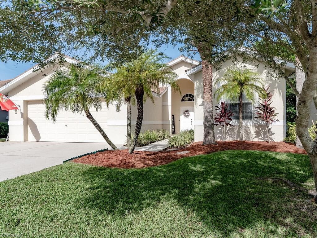 9760 Blue Stone CIR FORT MYERS, FL 33913