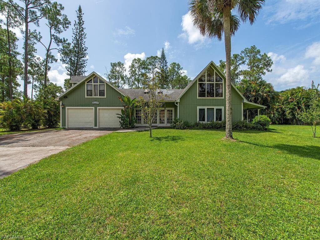 4580 1st AVE NW NAPLES, FL 34119