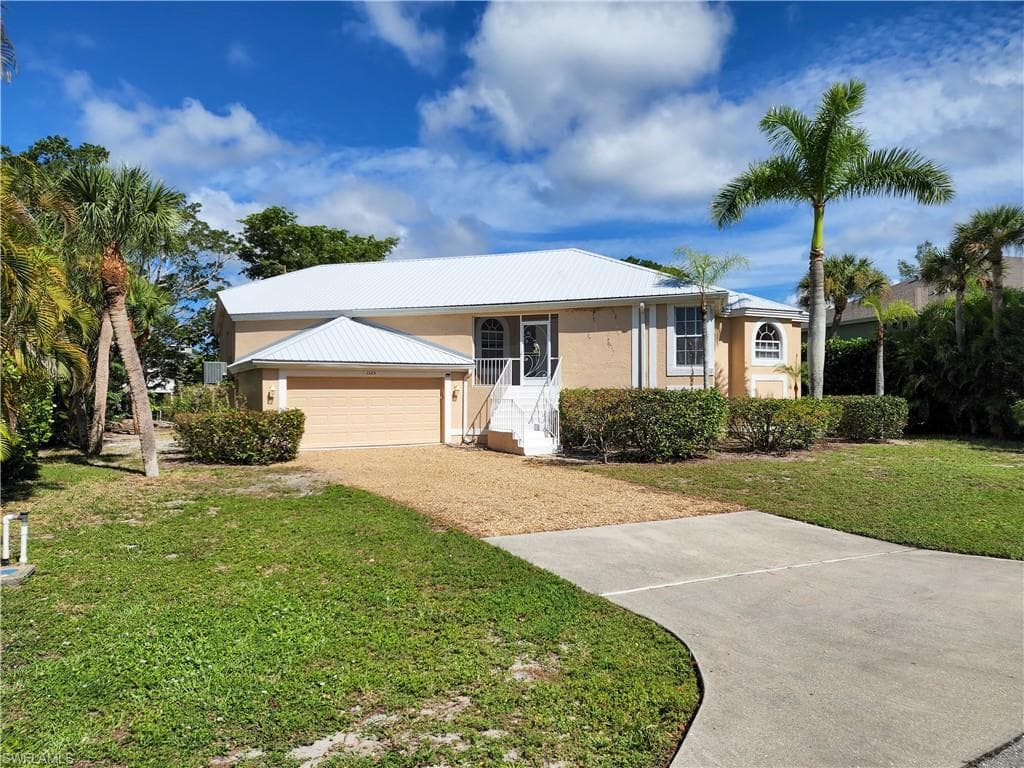 1325 Par View DR SANIBEL, FL 33957