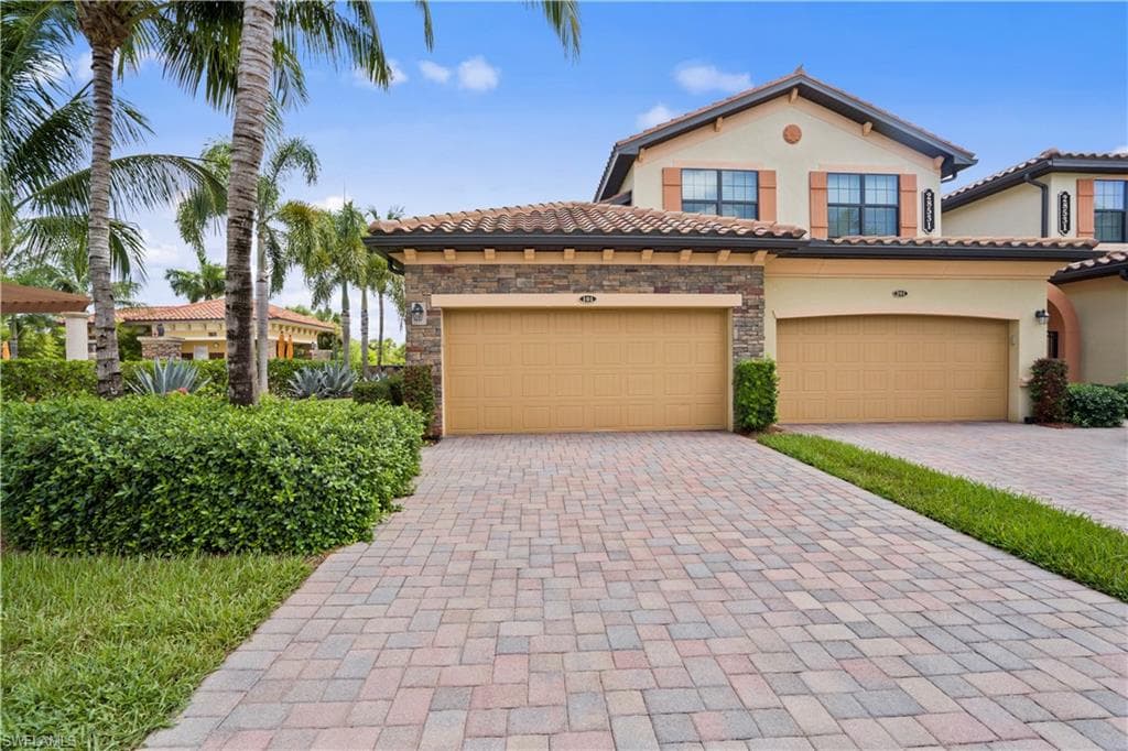 28531 Carlow CT 1501 BONITA SPRINGS, FL 34135