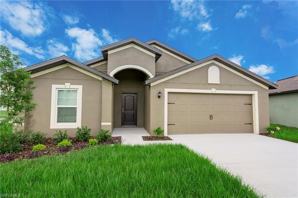 324 NE 30th TER CAPE CORAL, FL 33909