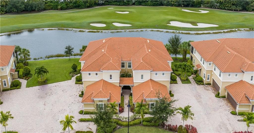 10261 Glastonbury CIR 101 FORT MYERS, FL 33913