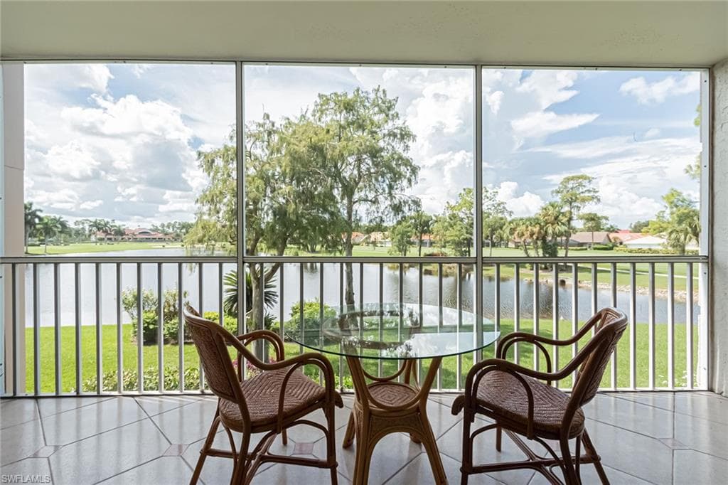 5960 Amherst DR B204 NAPLES, FL 34112