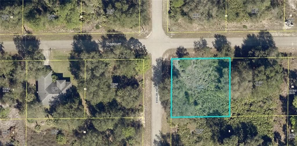 1107 W 15th ST LEHIGH ACRES, FL 33972