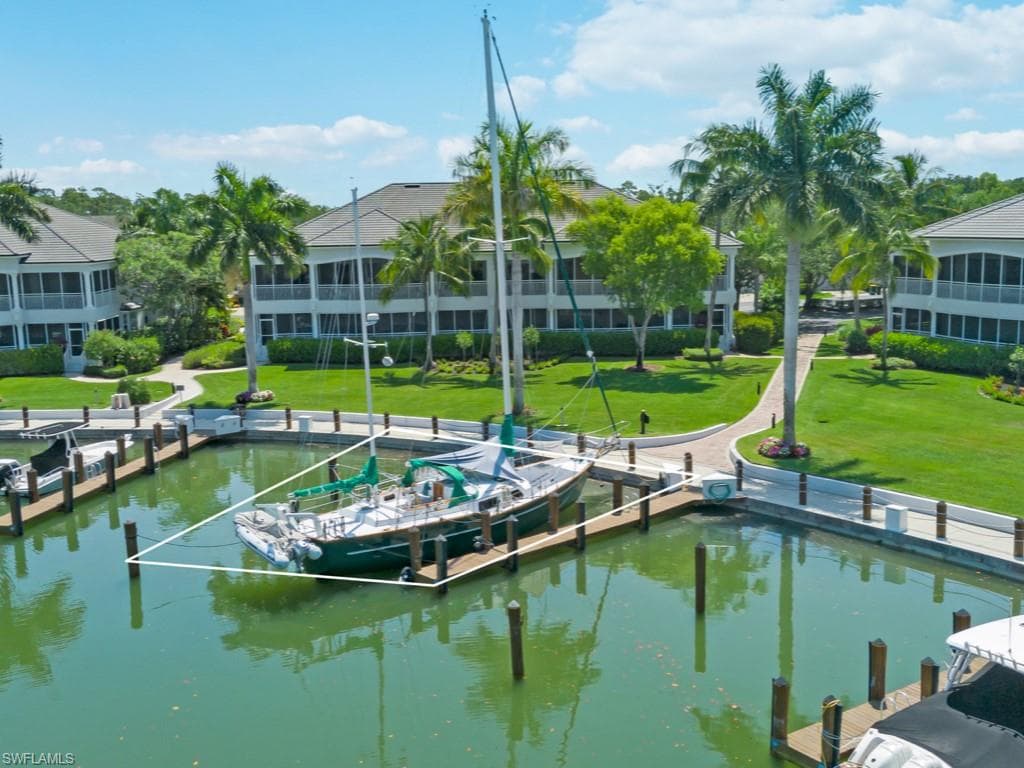1777 Gulfstar DR S NAPLES, FL 34112