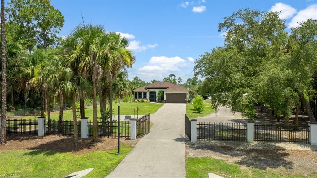 3301 18th AVE SE NAPLES, FL 34117