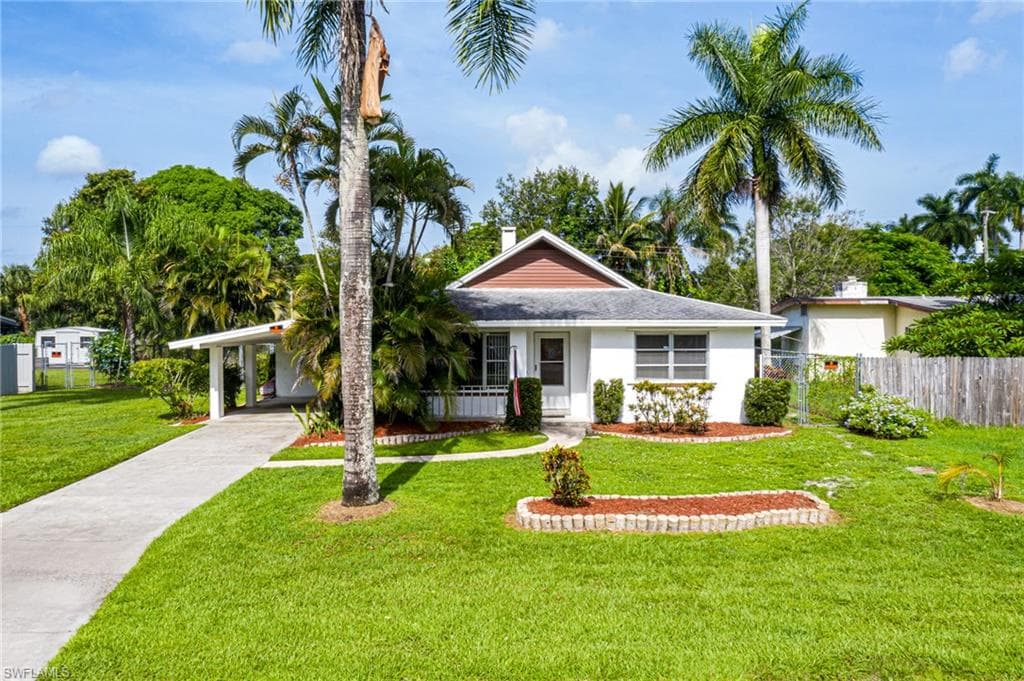 362 Altamont AVE FORT MYERS, FL 33905