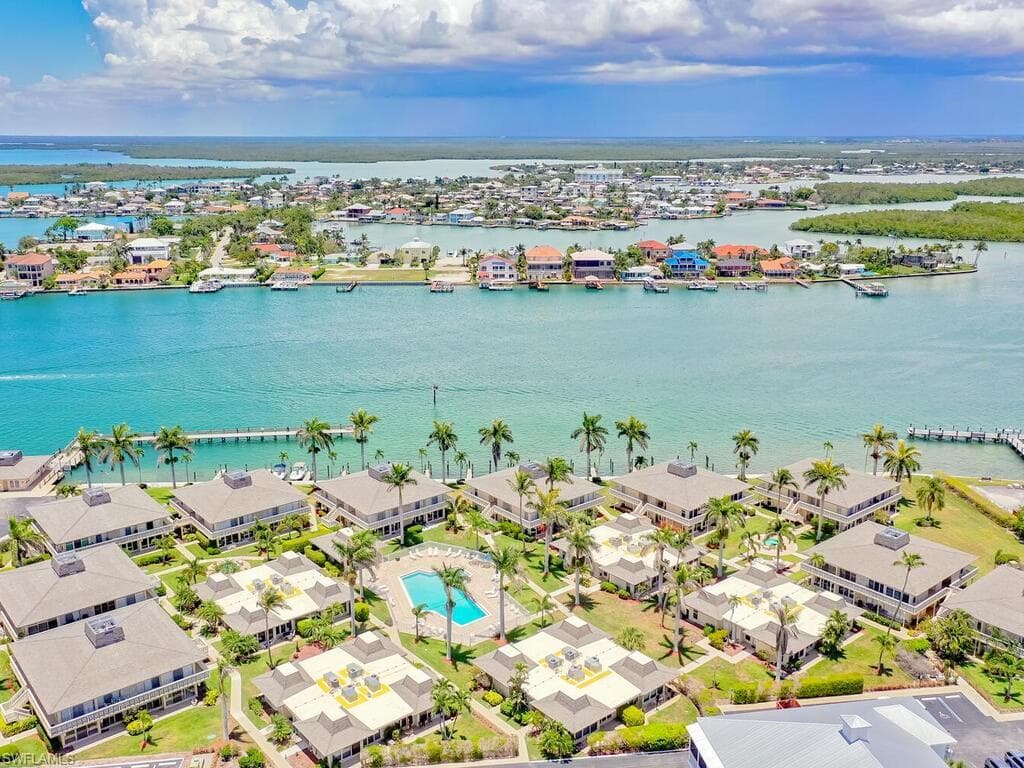 1215 Edington PL F1 MARCO ISLAND, FL 34145