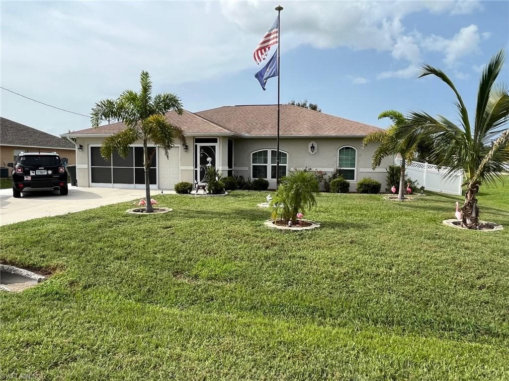 211 Manasota ST FORT MYERS, FL 33913