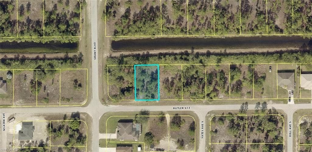1051 Butler ST E LEHIGH ACRES, FL 33974