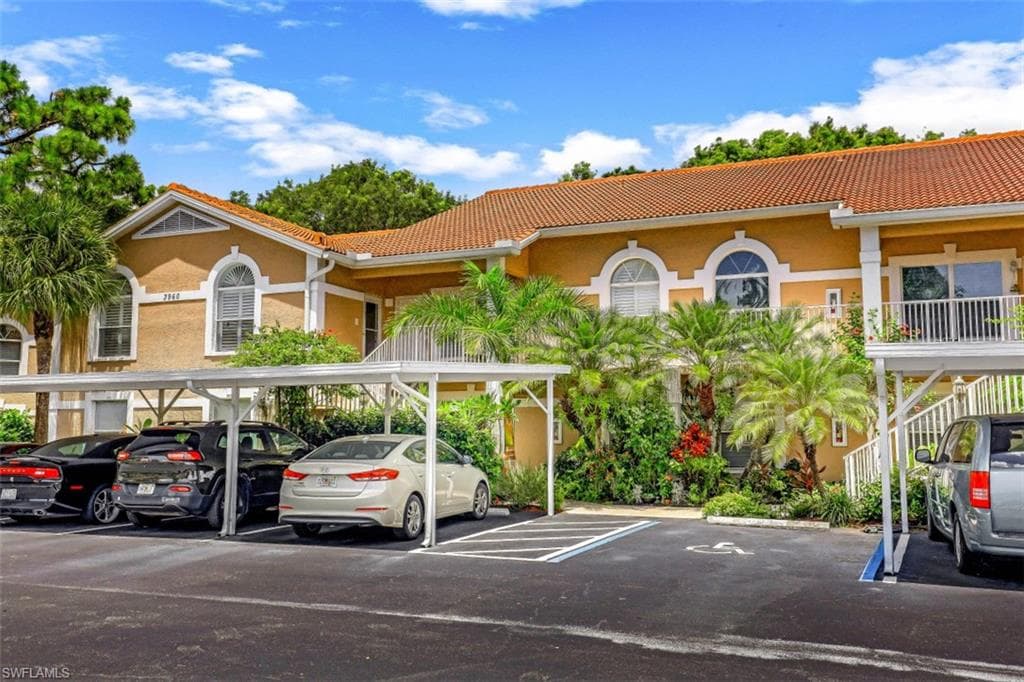 3960 Leeward Passage CT 102 BONITA SPRINGS, FL 34134