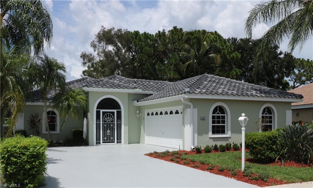 2431 VALPARAISO BLVD NORTH FORT MYERS, FL 33917