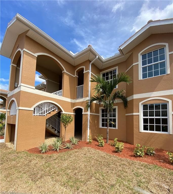 1143 Winding Pines CIR 206 CAPE CORAL, FL 33909