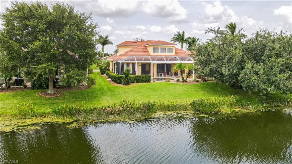 2642 Stonyhill CT CAPE CORAL, FL 33991
