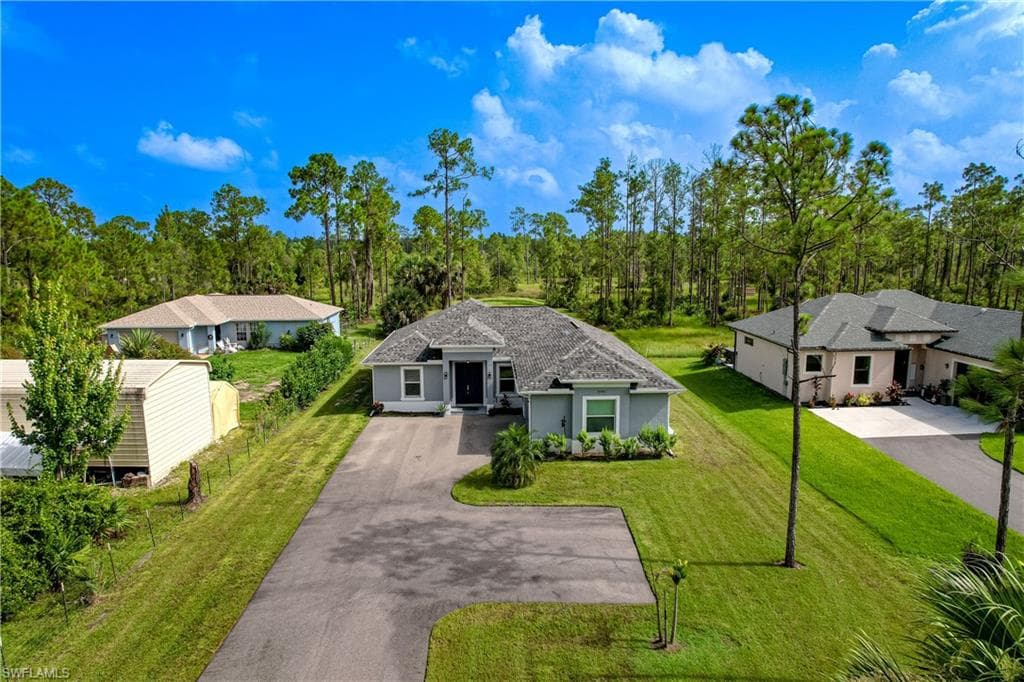 3245 41st AVE NE NAPLES, FL 34120