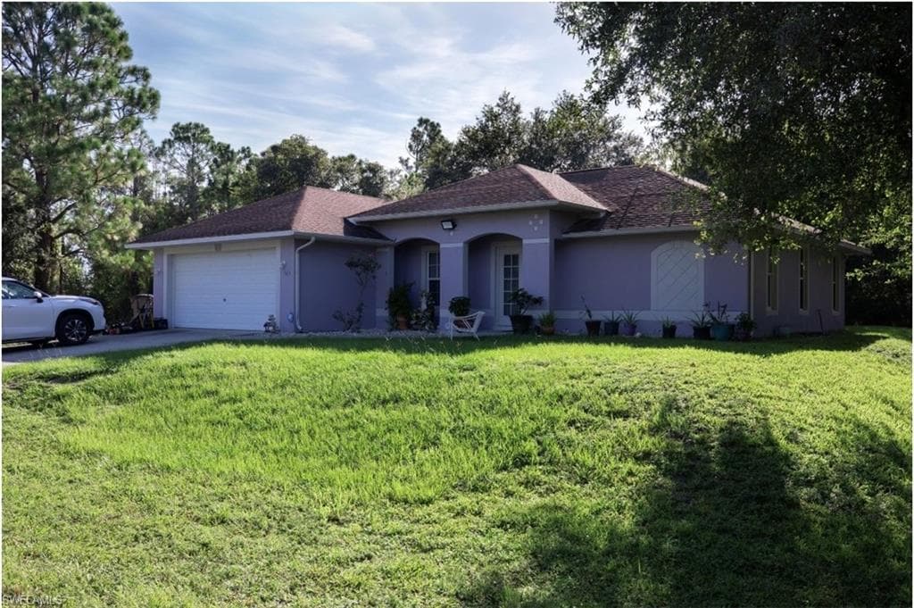 563 Flamingo AVE S LEHIGH ACRES, FL 33974