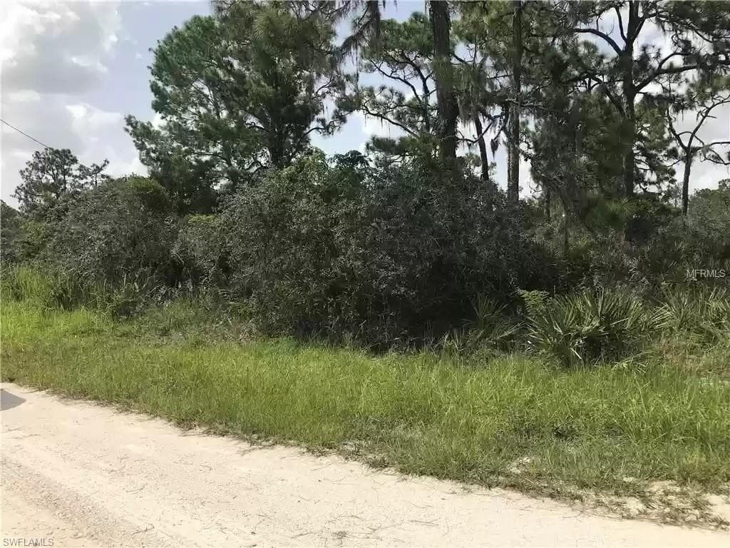 301 Cardinal AVE SEBRING, FL 33870