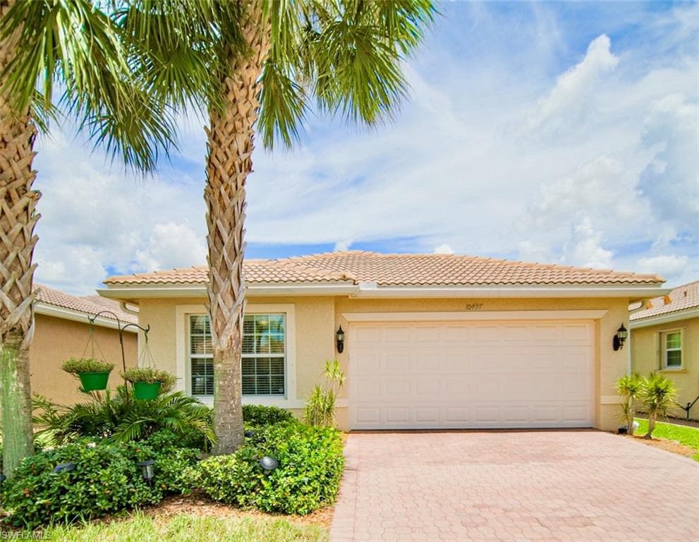 10497 Carolina Willow DR FORT MYERS, FL 33913