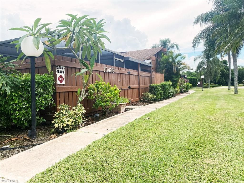 15488 Crystal Lake DR NORTH FORT MYERS, FL 33917