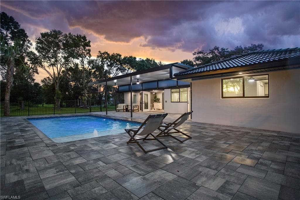 15660 Glendale LN FORT MYERS, FL 33912