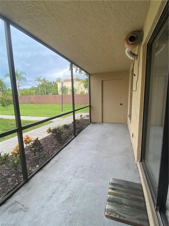 5305 Summerlin RD 501 FORT MYERS, FL 33919