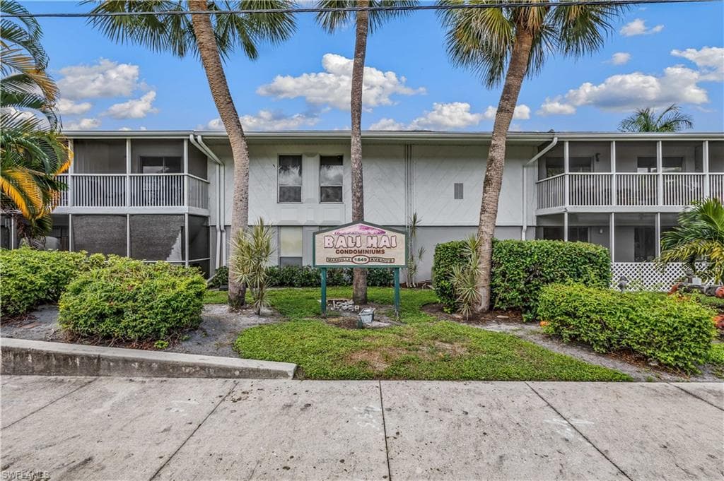 1849 Maravilla AVE A15 FORT MYERS, FL 33901