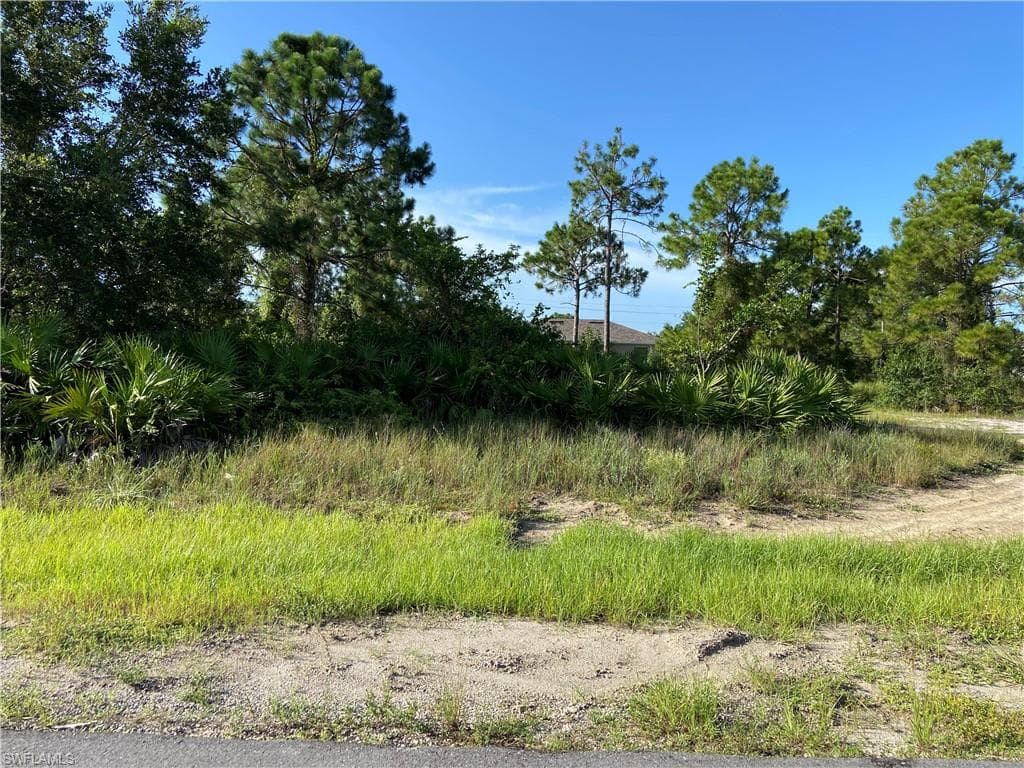 3409 7th ST SW LEHIGH ACRES, FL 33976