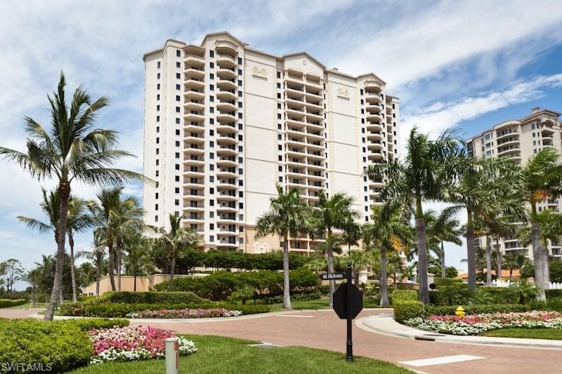23850 Via Italia CIR 2006 ESTERO, FL 34134