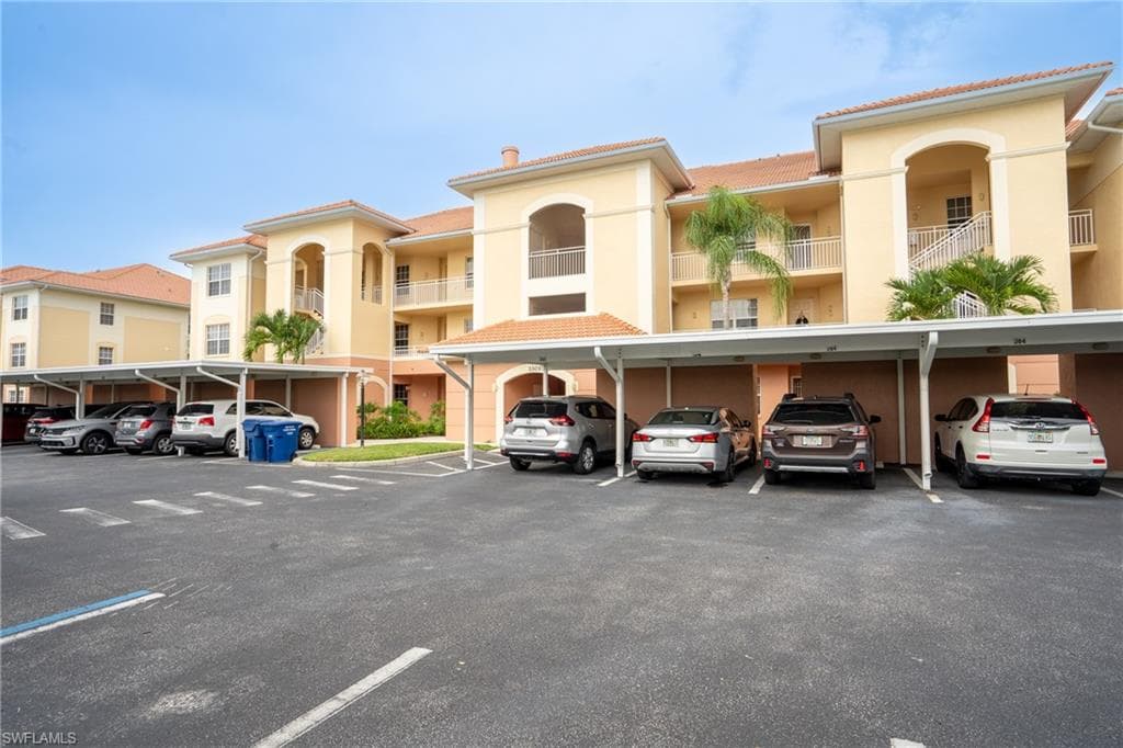1101 Van Loon Commons CIR 104 CAPE CORAL, FL 33909