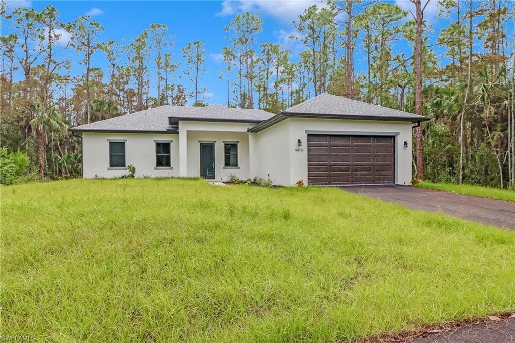 4410 8th AVE SE NAPLES, FL 34117