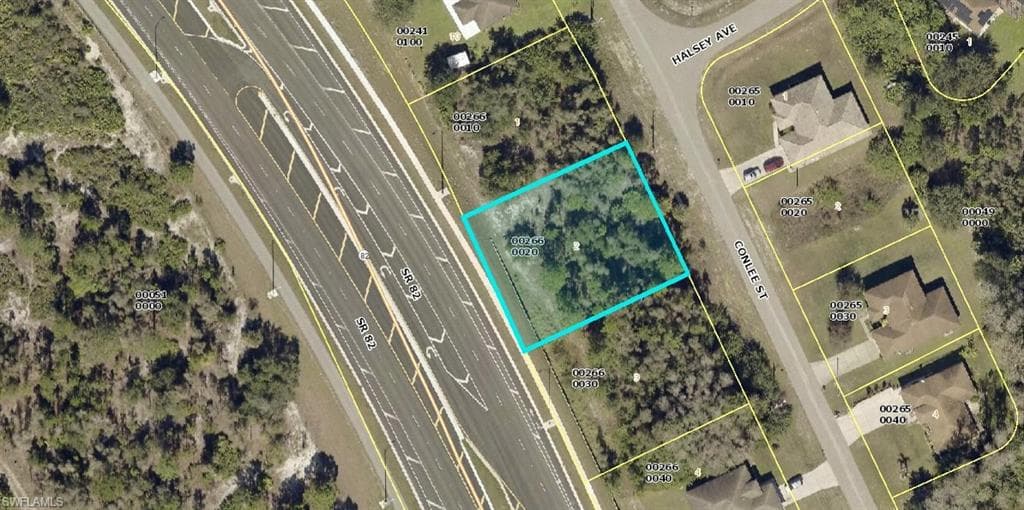 428 Conlee ST LEHIGH ACRES, FL 33974