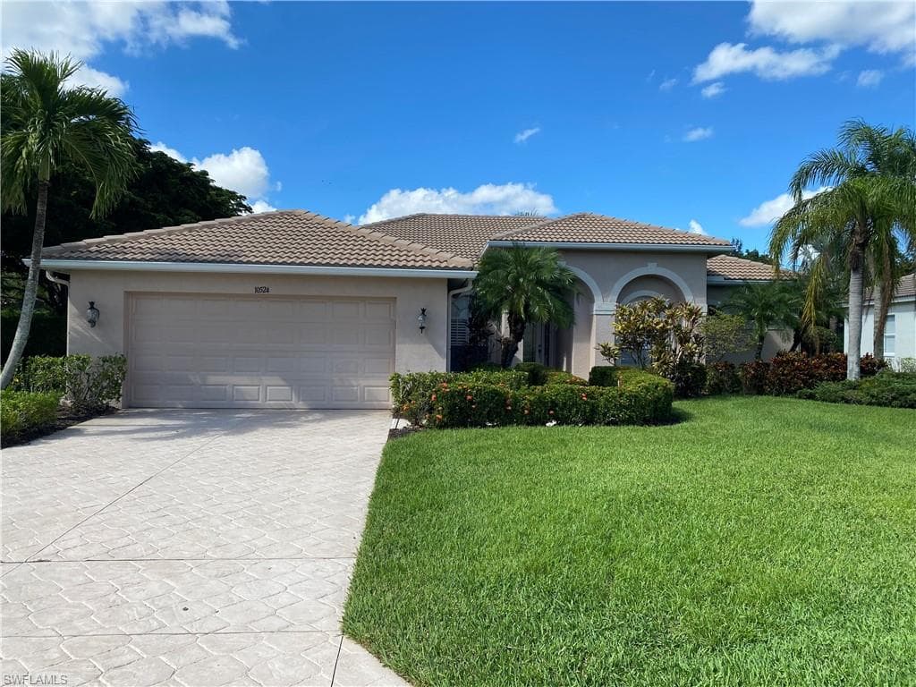 10524 Wine Palm RD