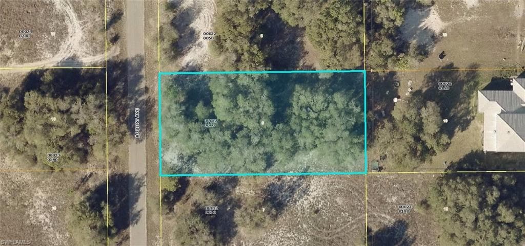 1712 Robert AVE LEHIGH ACRES, FL 33972