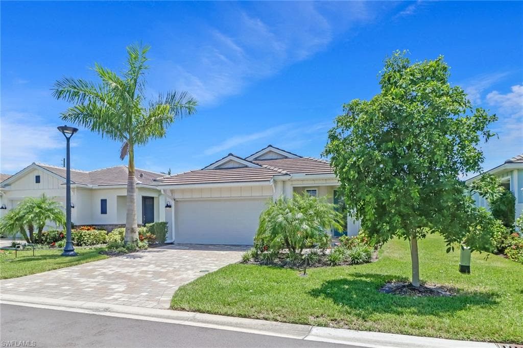 28447 Captiva Shell LOOP BONITA SPRINGS, FL 34135