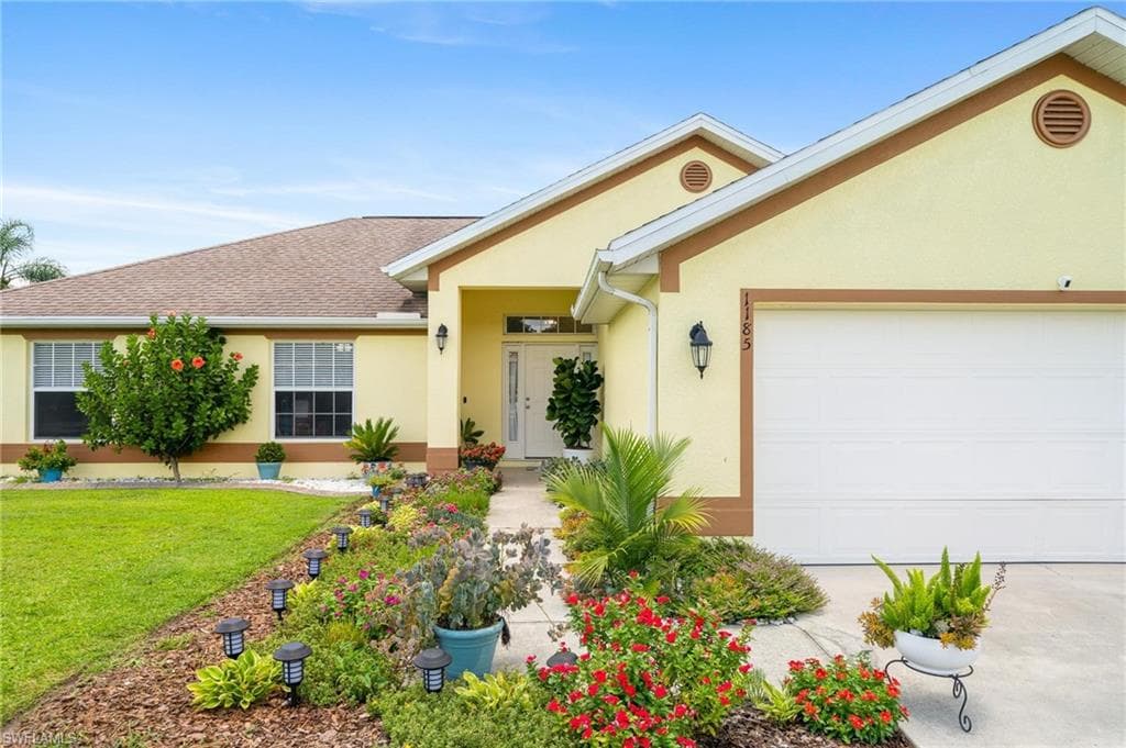 1185 Rio De Janeiro AVE PUNTA GORDA, FL 33983