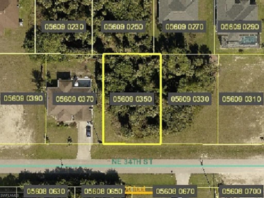 1433 NE 34th ST CAPE CORAL, FL 33909