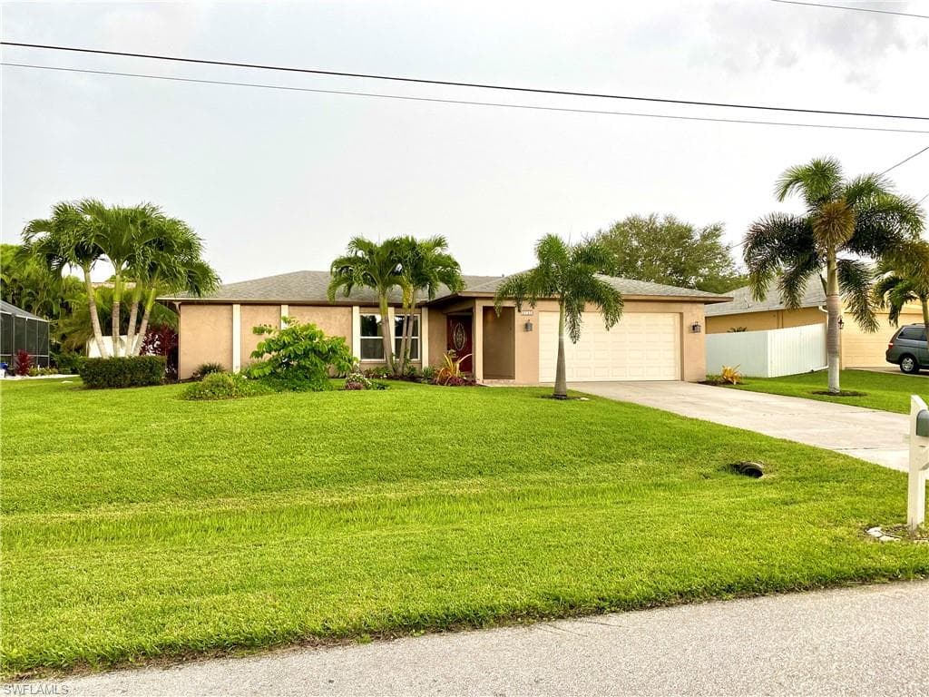 3725 SW 12 PL CAPE CORAL, FL 33914