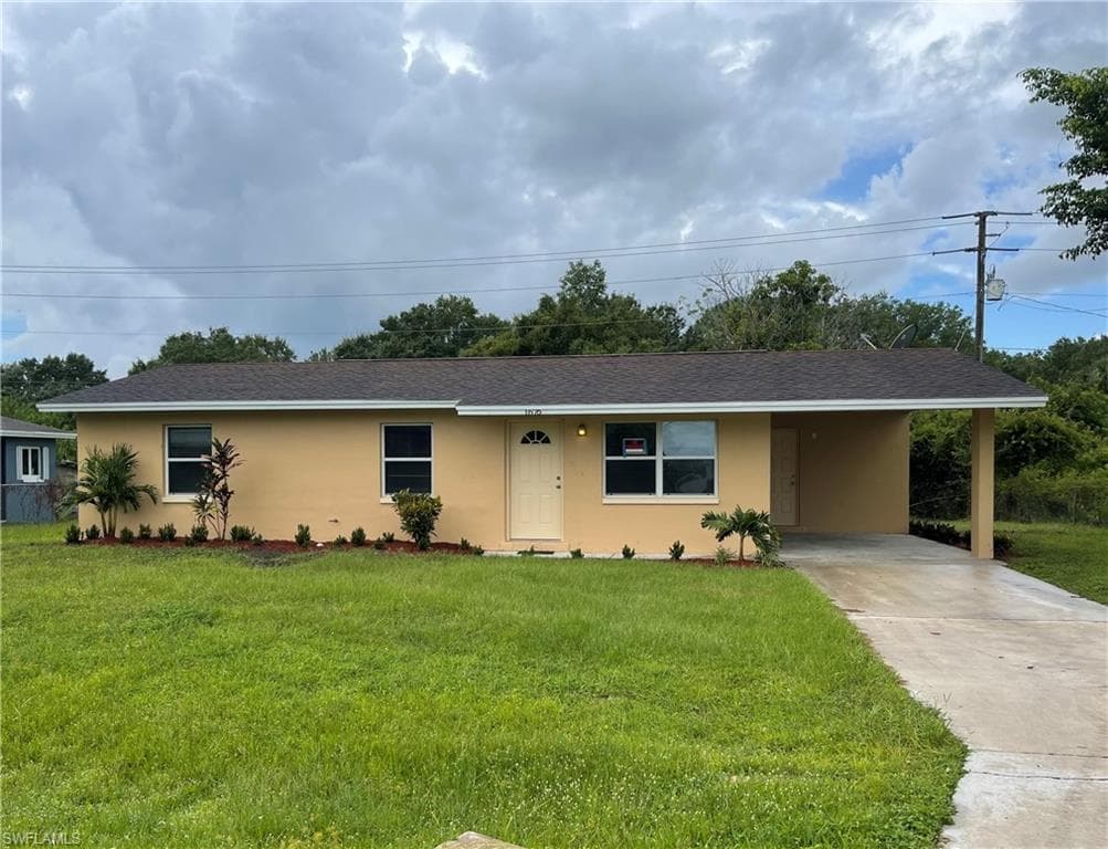 1676 Heiman AVE FORT MYERS, FL 33905