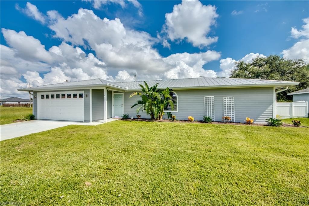 419 NW 7th TER CAPE CORAL, FL 33993