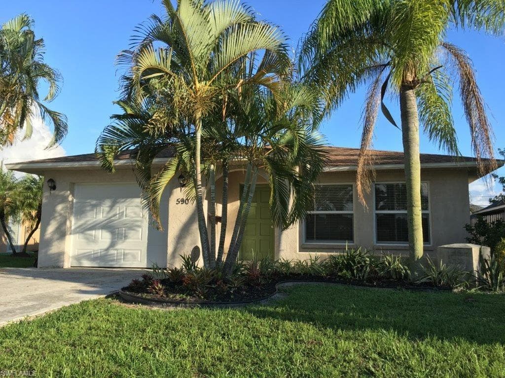 590 100th AVE N NAPLES, FL 34108