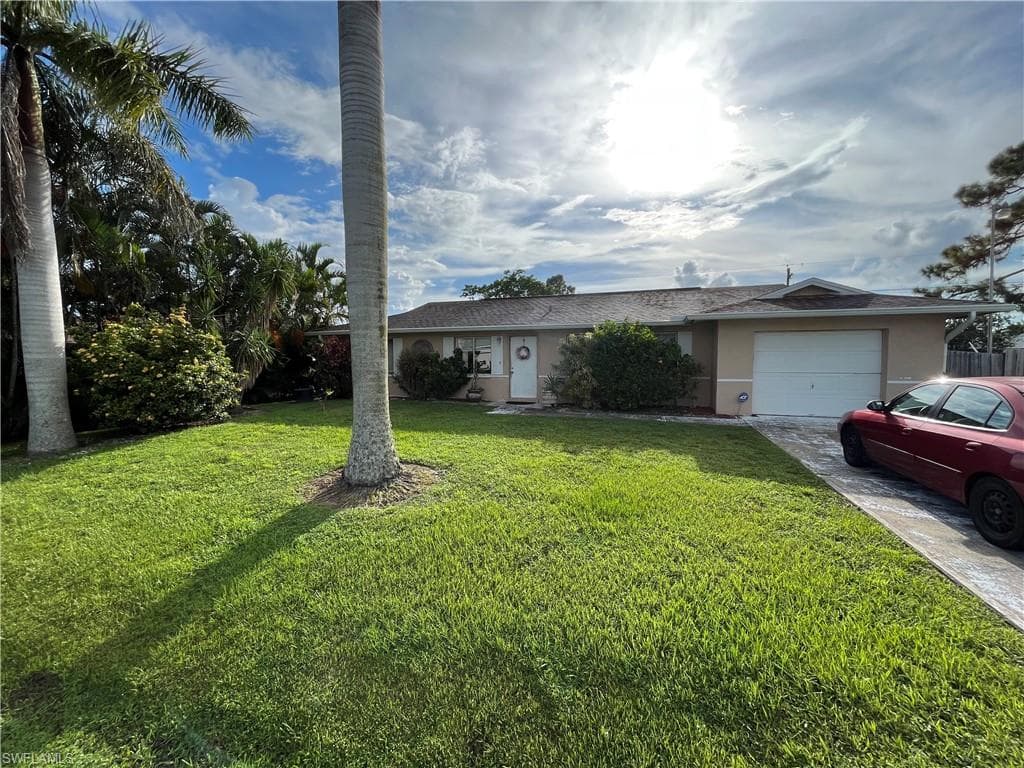 18584 Sebring RD FORT MYERS, FL 33967