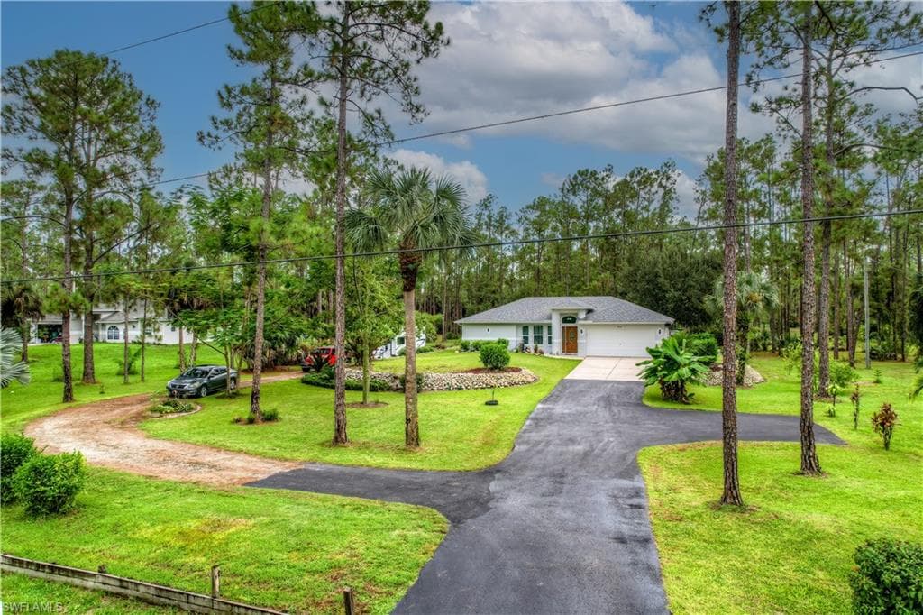 4030 2nd AVE NE NAPLES, FL 34120