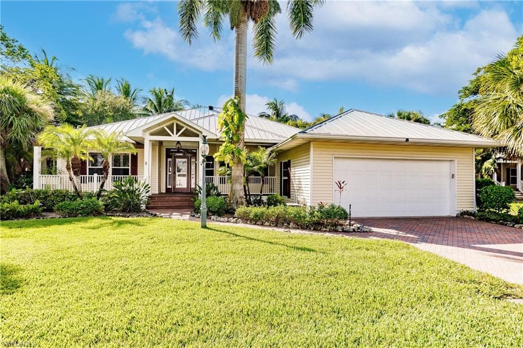 15827 Caloosa Creek CIR FORT MYERS, FL 33908