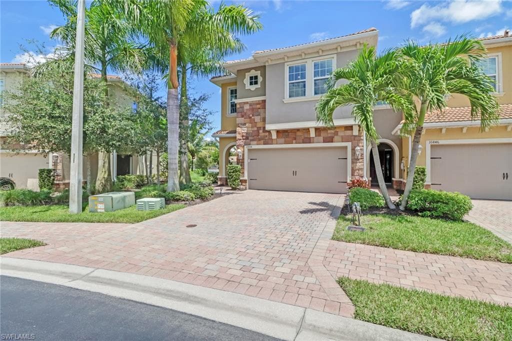 10844 Alvara Point DR BONITA SPRINGS, FL 34135