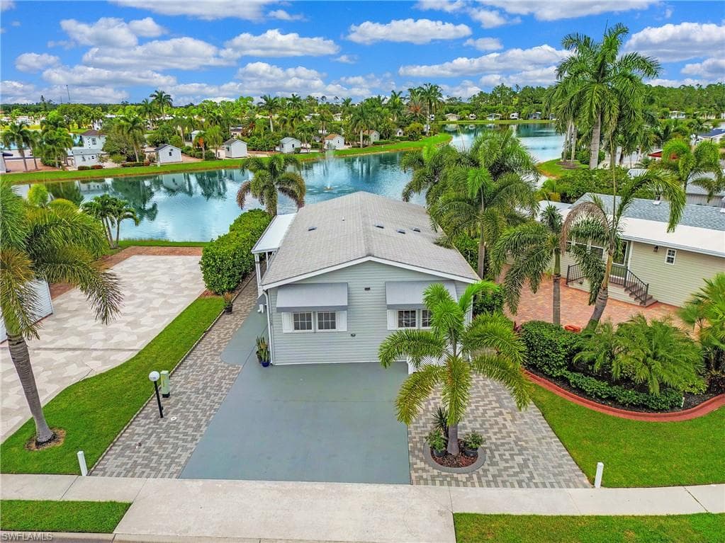 3128 Crystal Lake DR NAPLES, FL 34119