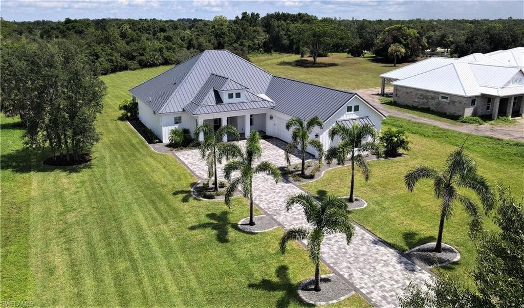 28984 Gin LN PUNTA GORDA, FL 33982