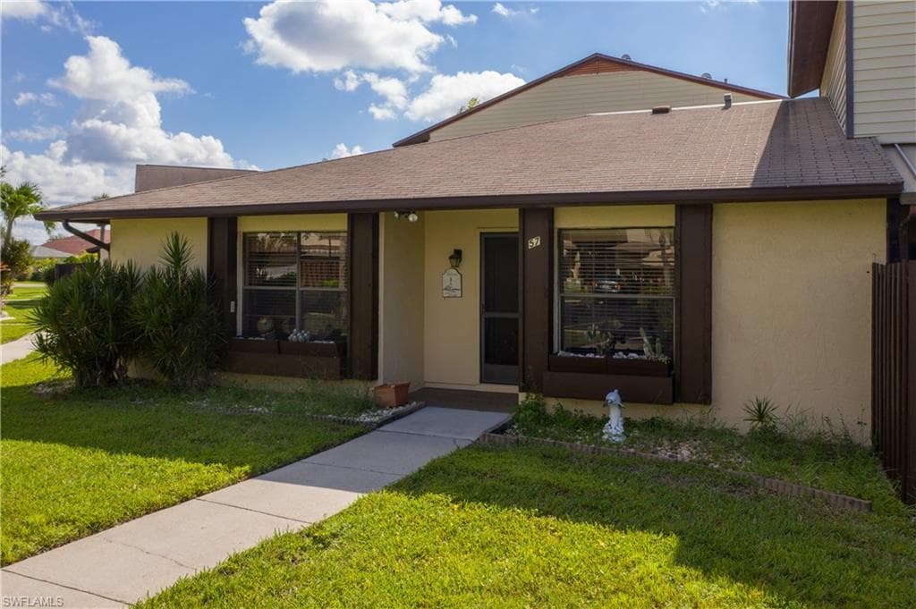 1220 SE 6th TER 57 CAPE CORAL, FL 33990