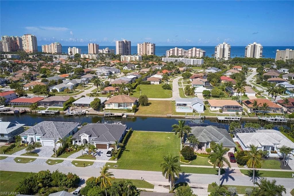 756 Orchid CT MARCO ISLAND, FL 34145