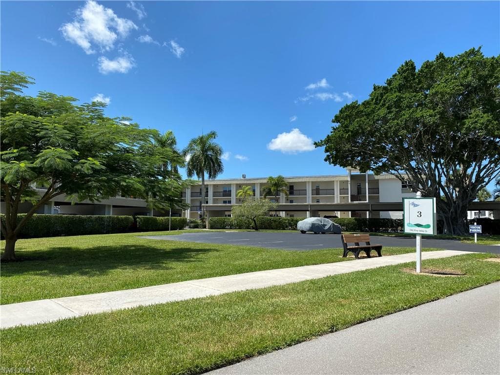 1740 Pine Valley DR 205 FORT MYERS, FL 33907