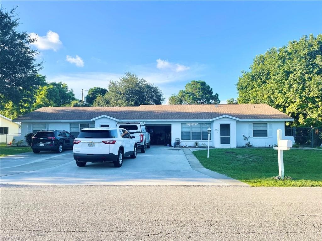 7209-7213 Barragan RD FORT MYERS, FL 33967